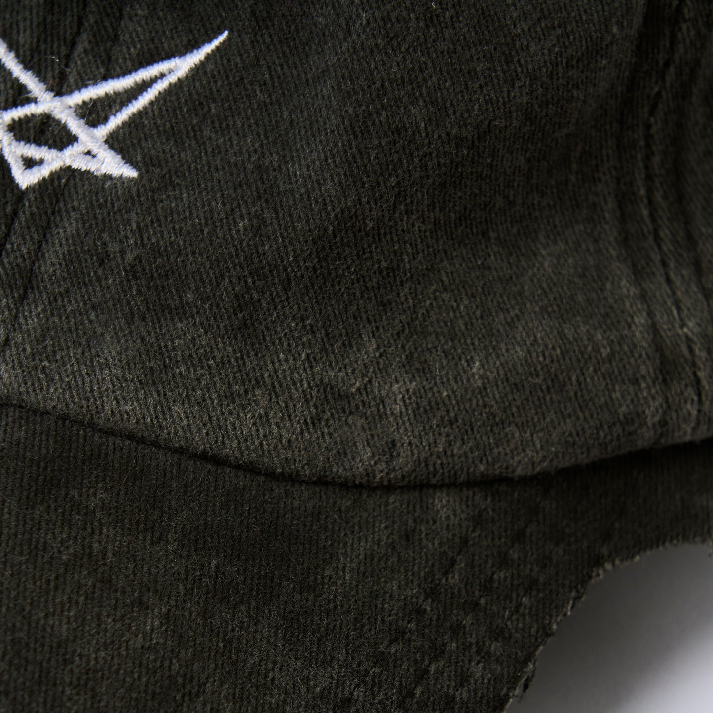 HOLLY CAP- BLACK